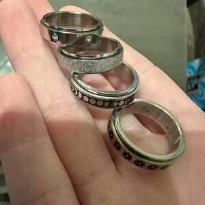 FIDGET RINGS